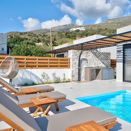 Tatil Evi Iris Mariou